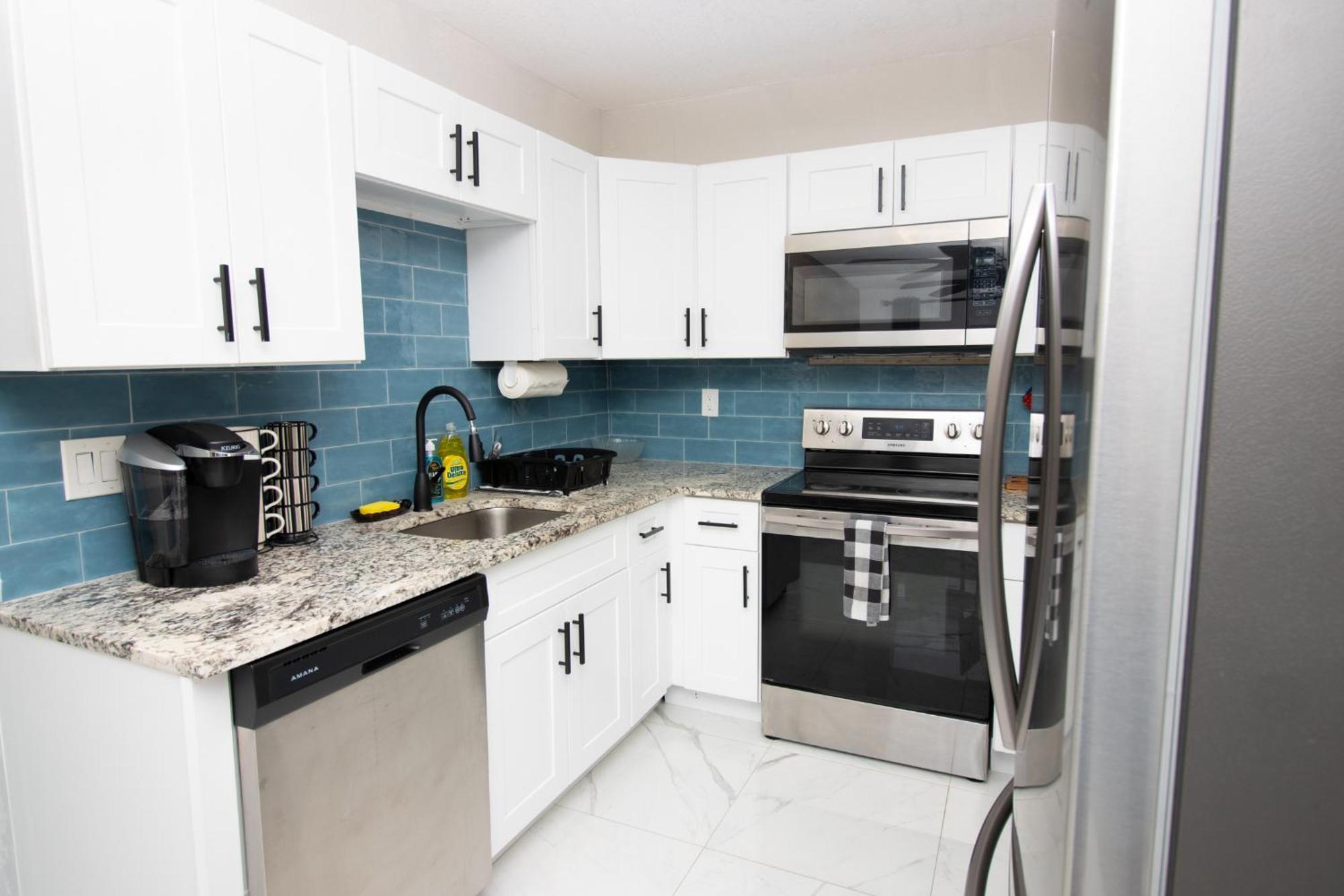 Shared Home - Close To The Beach Riviera Beach Exterior foto